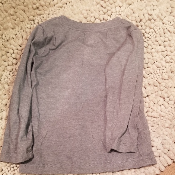 Euc Super cute boys Mickey mouse shirt - Picture 3 of 4